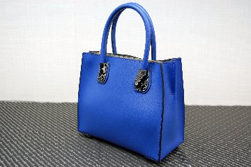 カウレザー　ミニトートバッグの画像