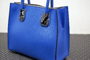 カウレザー　ミニトートバッグの画像