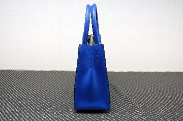 カウレザー　ミニトートバッグの画像