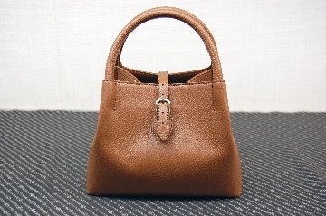 イタリアンカーフレザー　ハンドバッグの画像