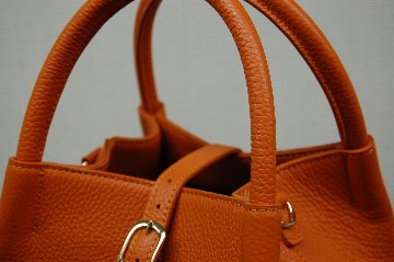 イタリアンカーフレザー　ハンドバッグの画像