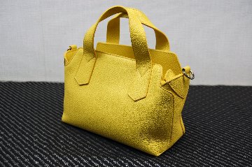 イタリアンカーフレザー　ハンドバッグの画像