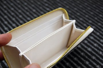 ヒマラヤクロコダイル　ラウンドファスナーミニウォレットの画像