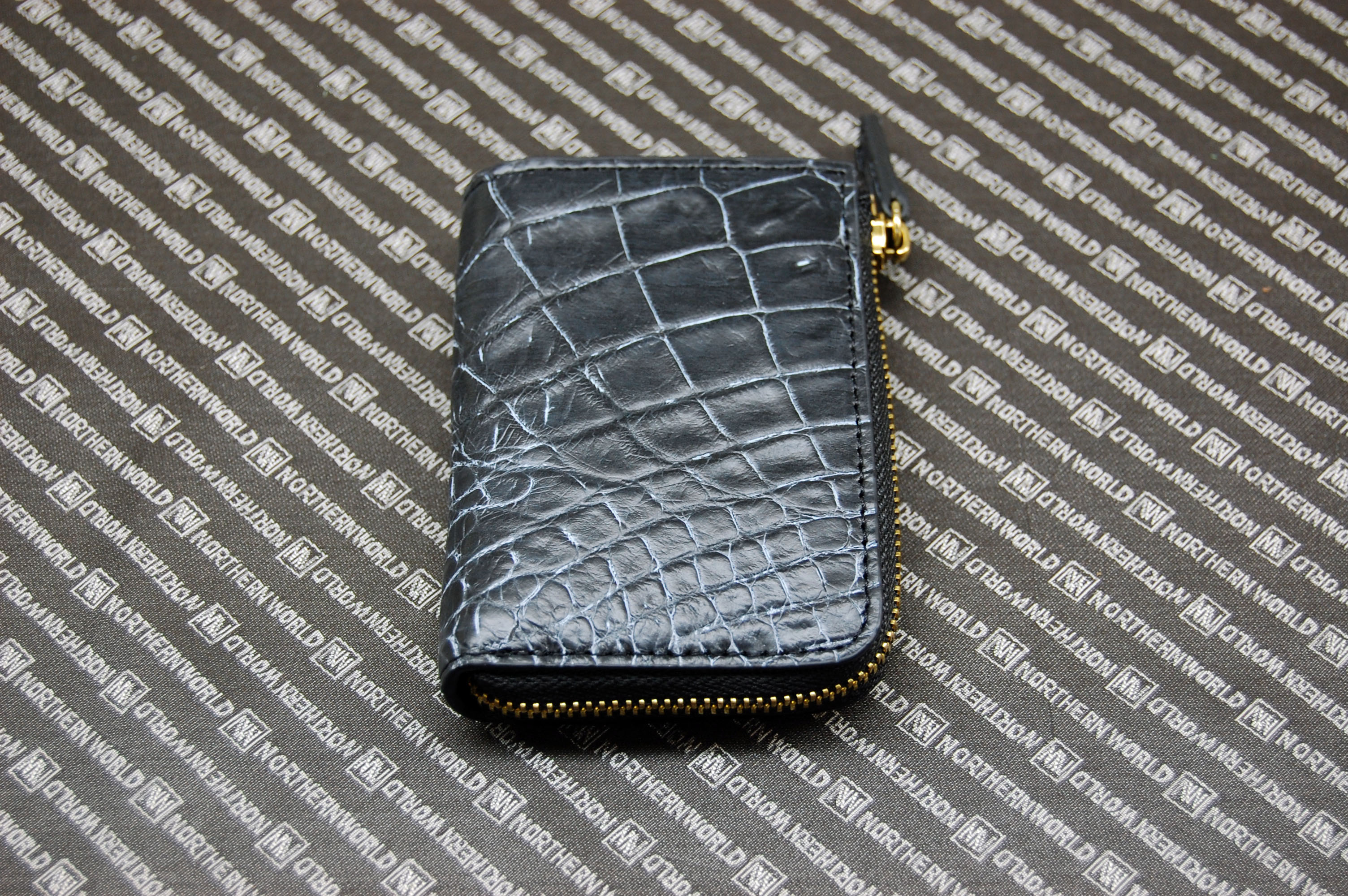 マットクロコダイル　L字ファスナー小銭入れの画像