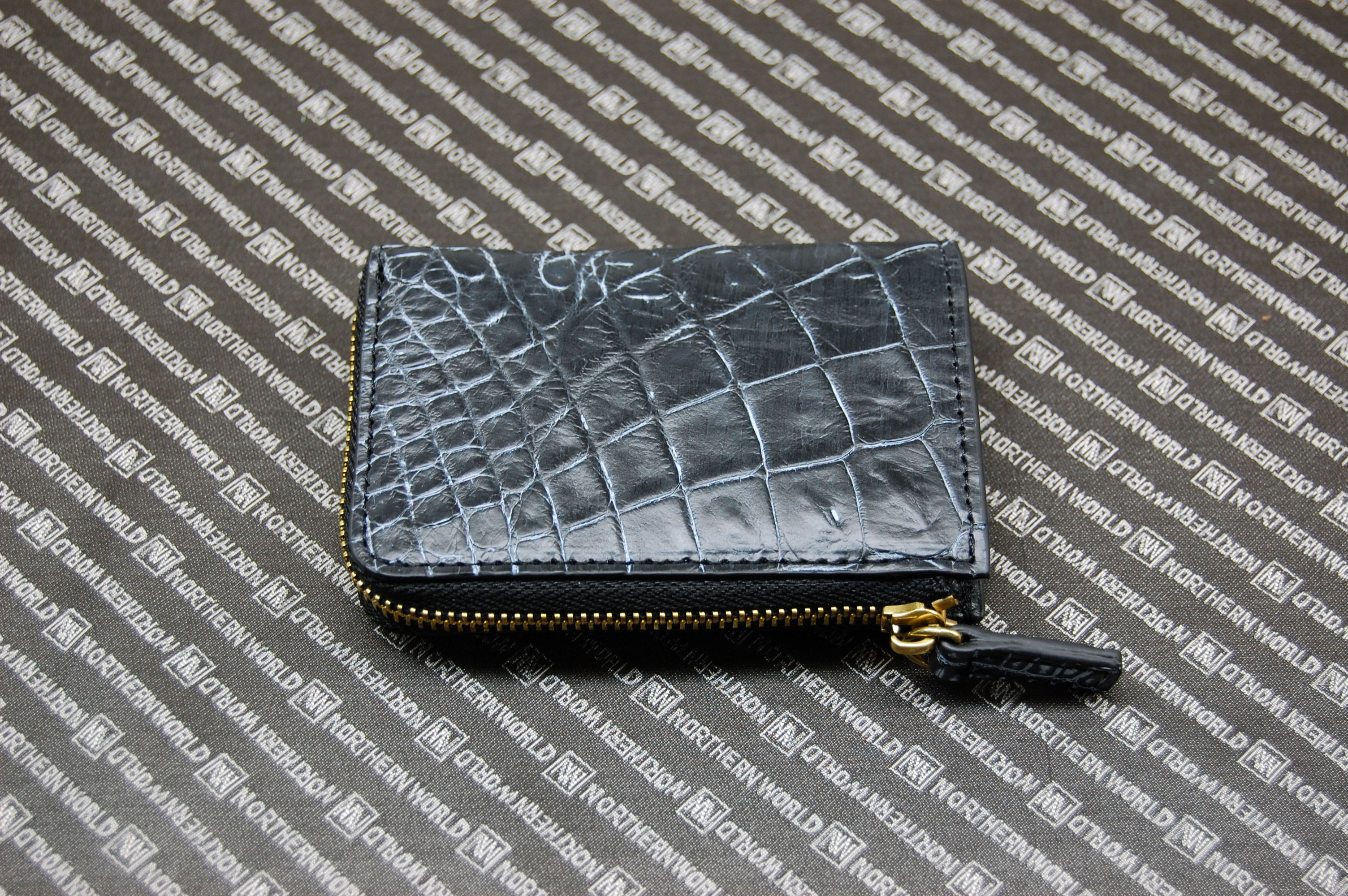 マットクロコダイル　L字ファスナー小銭入れの画像