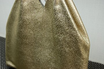 イタリアンカーフレザー　ダブルフェイスビッグトートバッグの画像