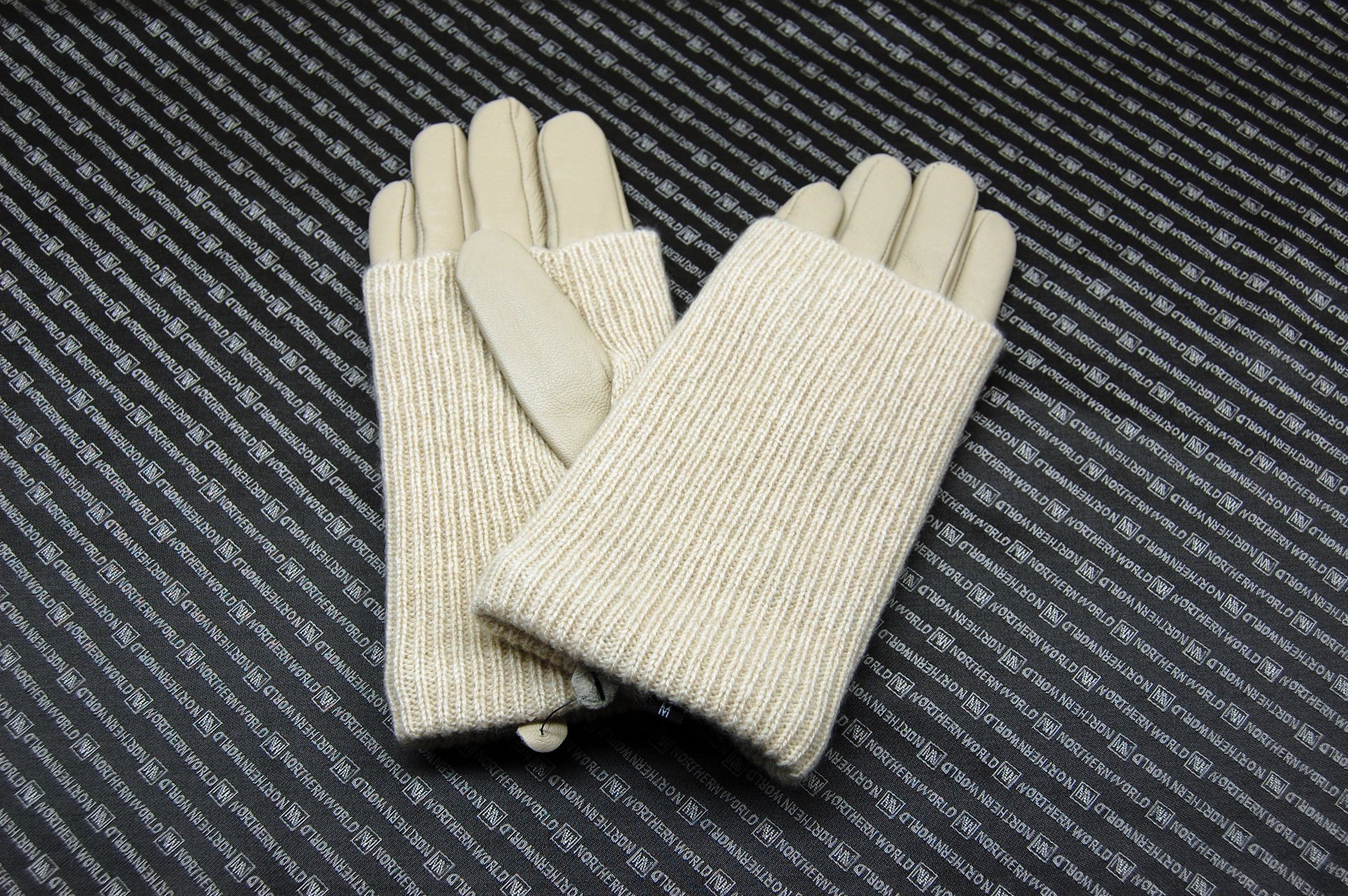 ラムレザー＆カシミヤニット　グローブの画像