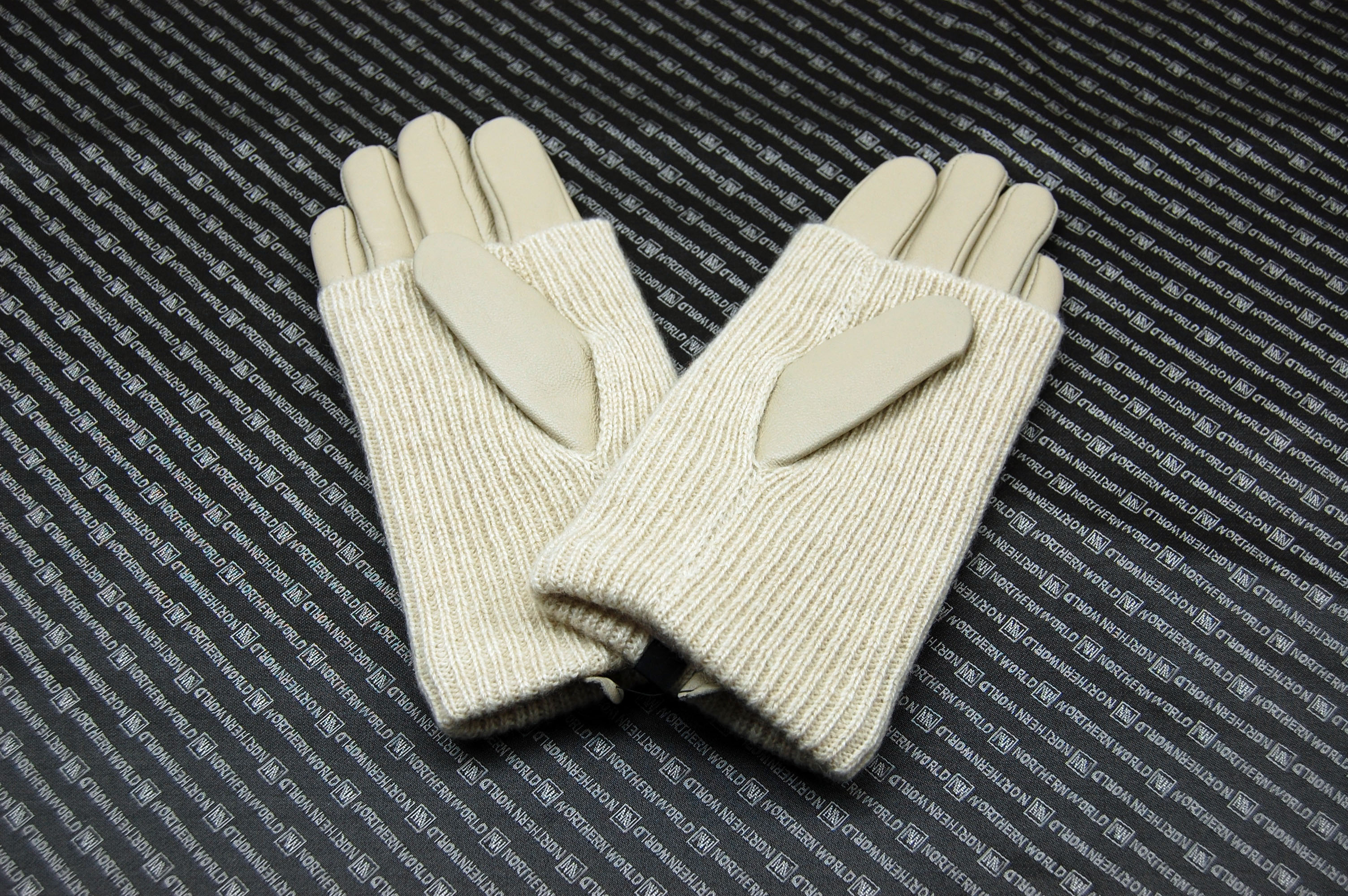 ラムレザー＆カシミヤニット　グローブの画像