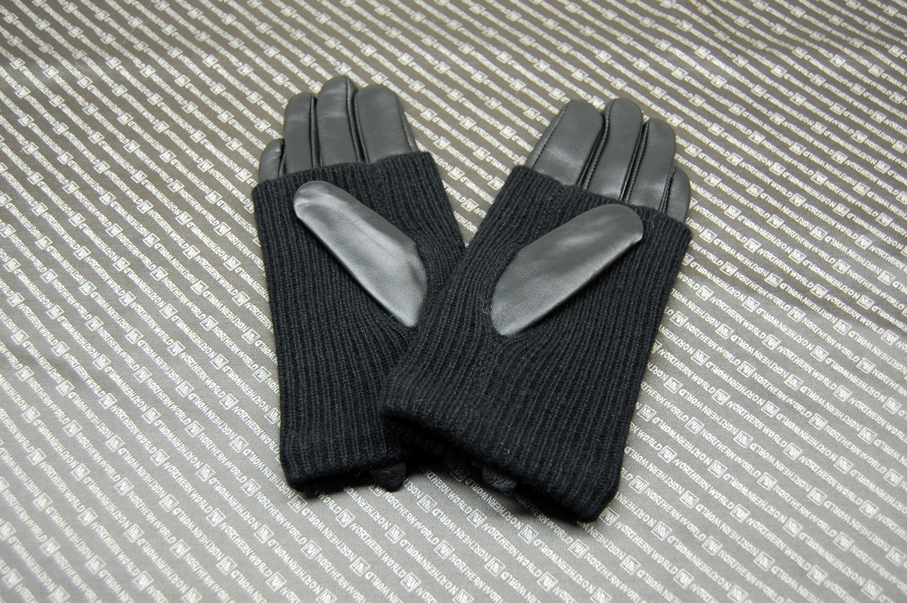 ラムレザー＆カシミヤニット　グローブの画像