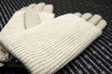 ラムレザー＆カシミヤニット　グローブの画像
