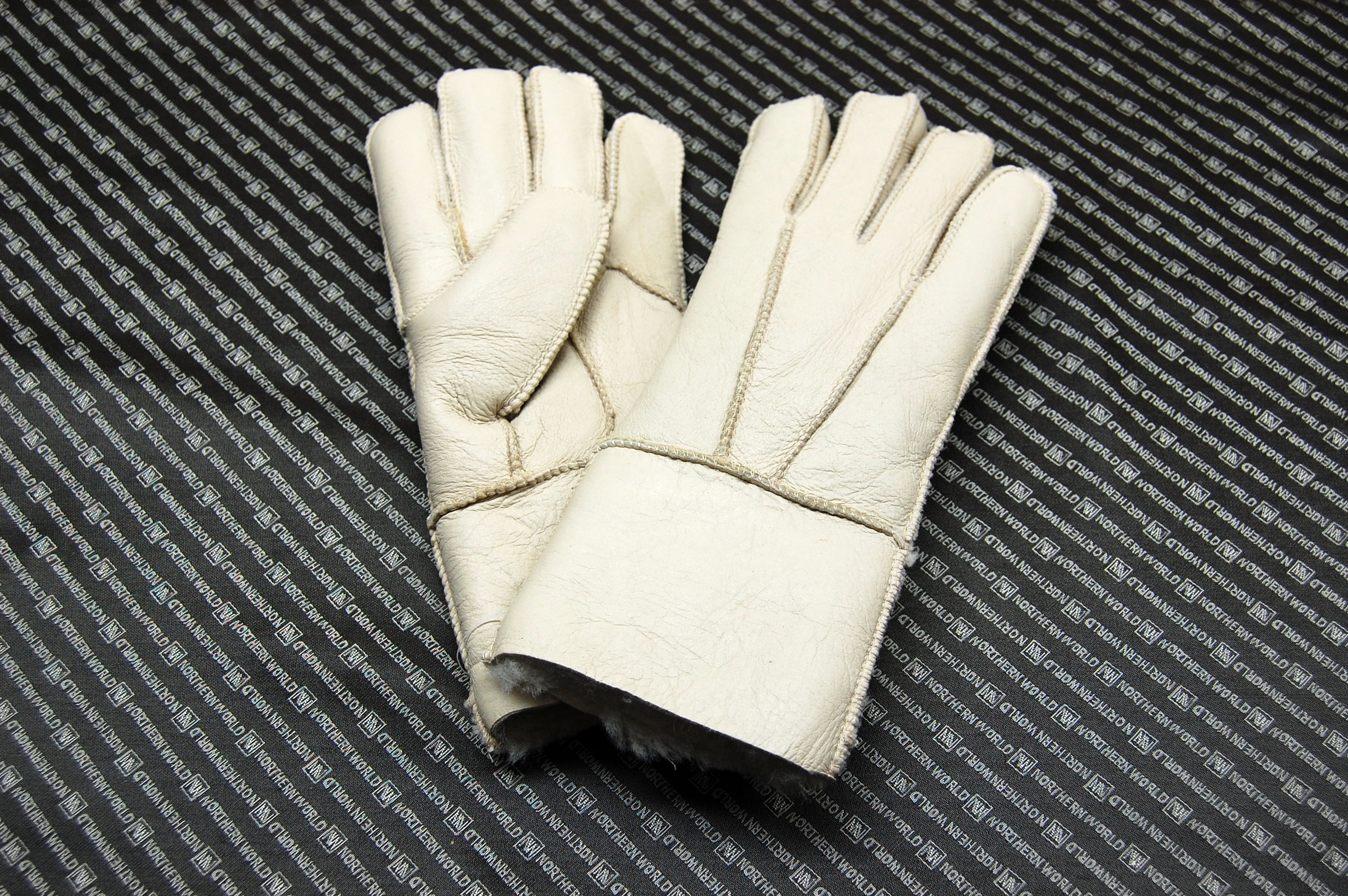 ムートン　ダブルフェイスグローブ（ノーマル）の画像