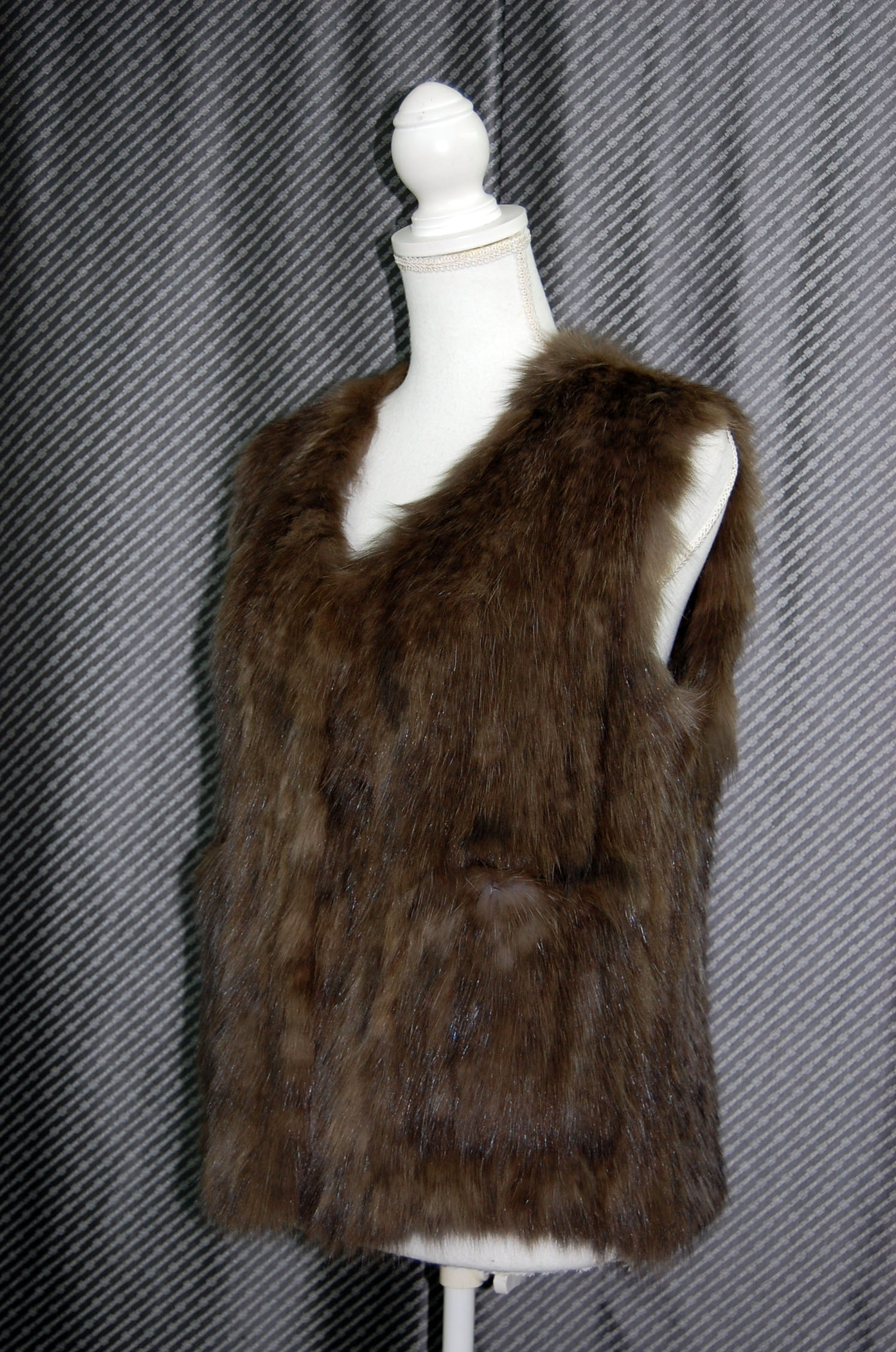 シルバリーセーブル　ヤーンベストの画像