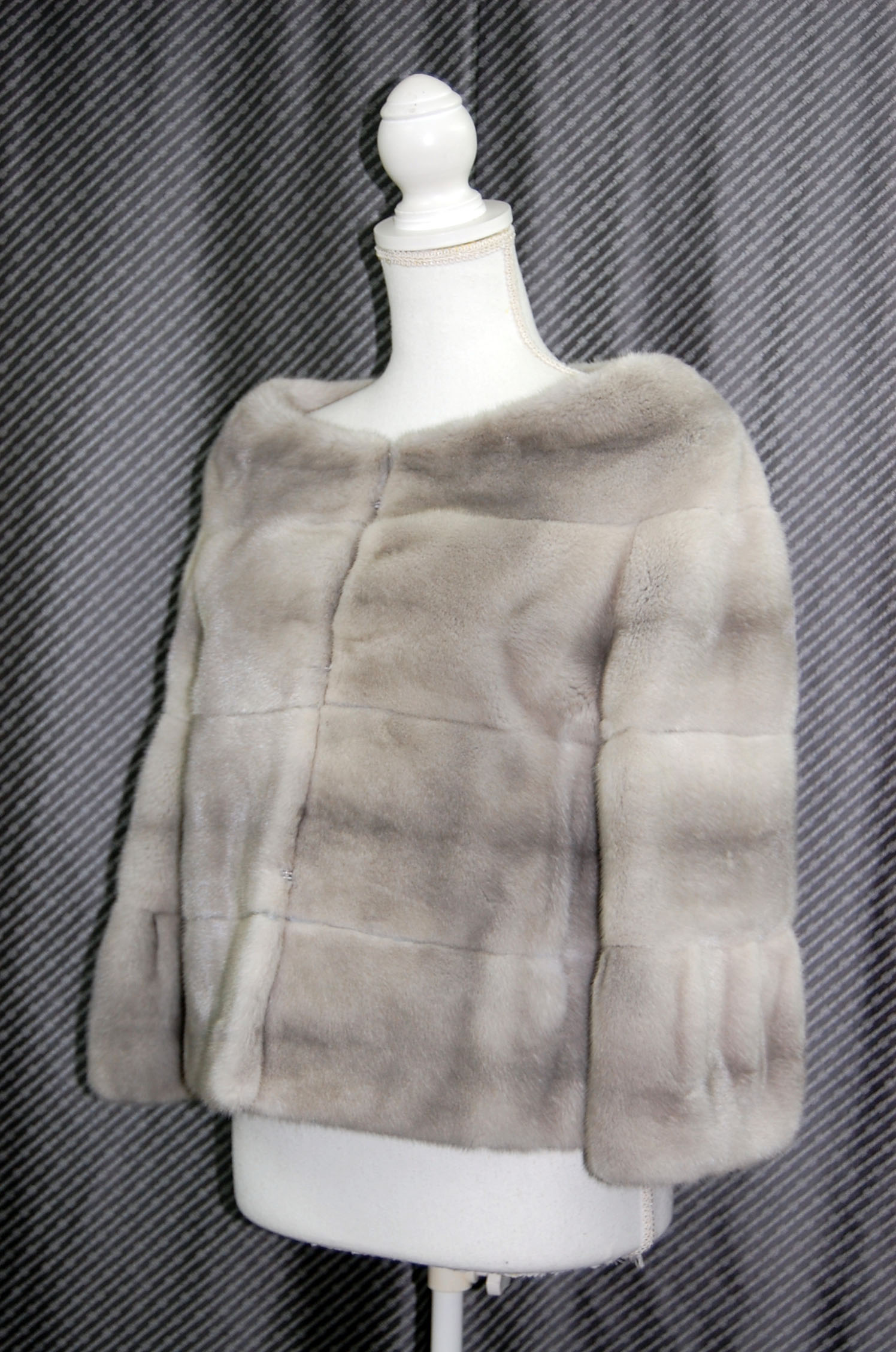 サファイアミンク　ショートジャケットの画像