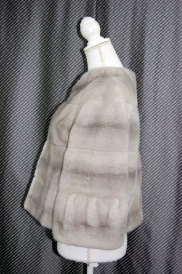 サファイアミンク　ショートジャケットの画像