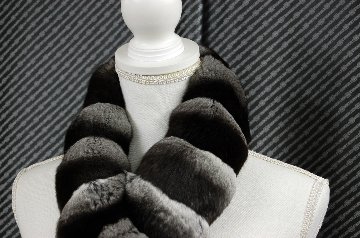 ブラックベルベットチンチラ　ダブルフェイスマフラーの画像