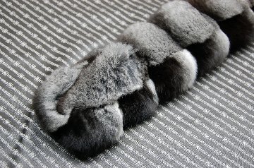 ブラックベルベットチンチラ　ダブルフェイスマフラーの画像