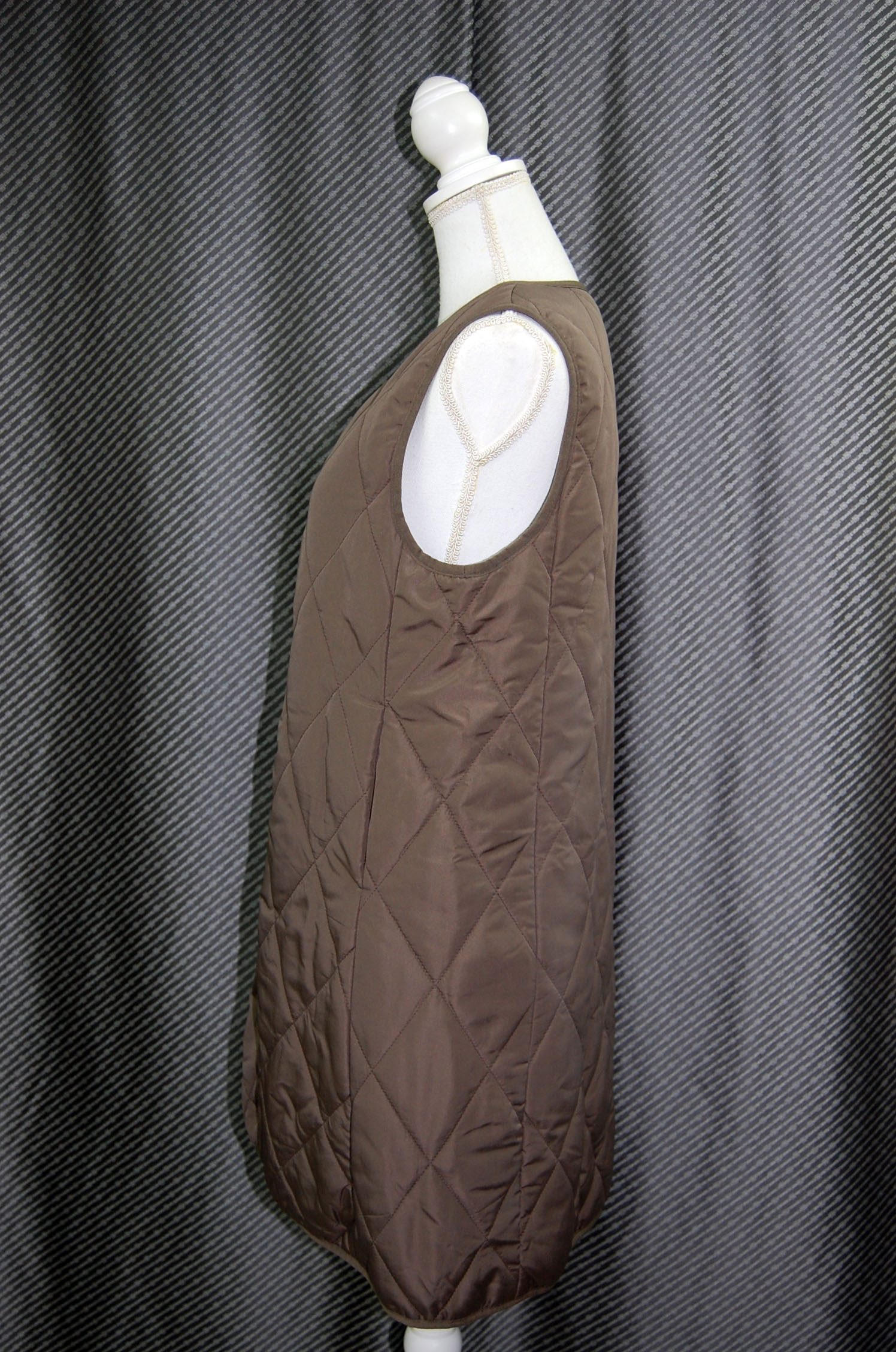 中綿入り　ロングベストの画像