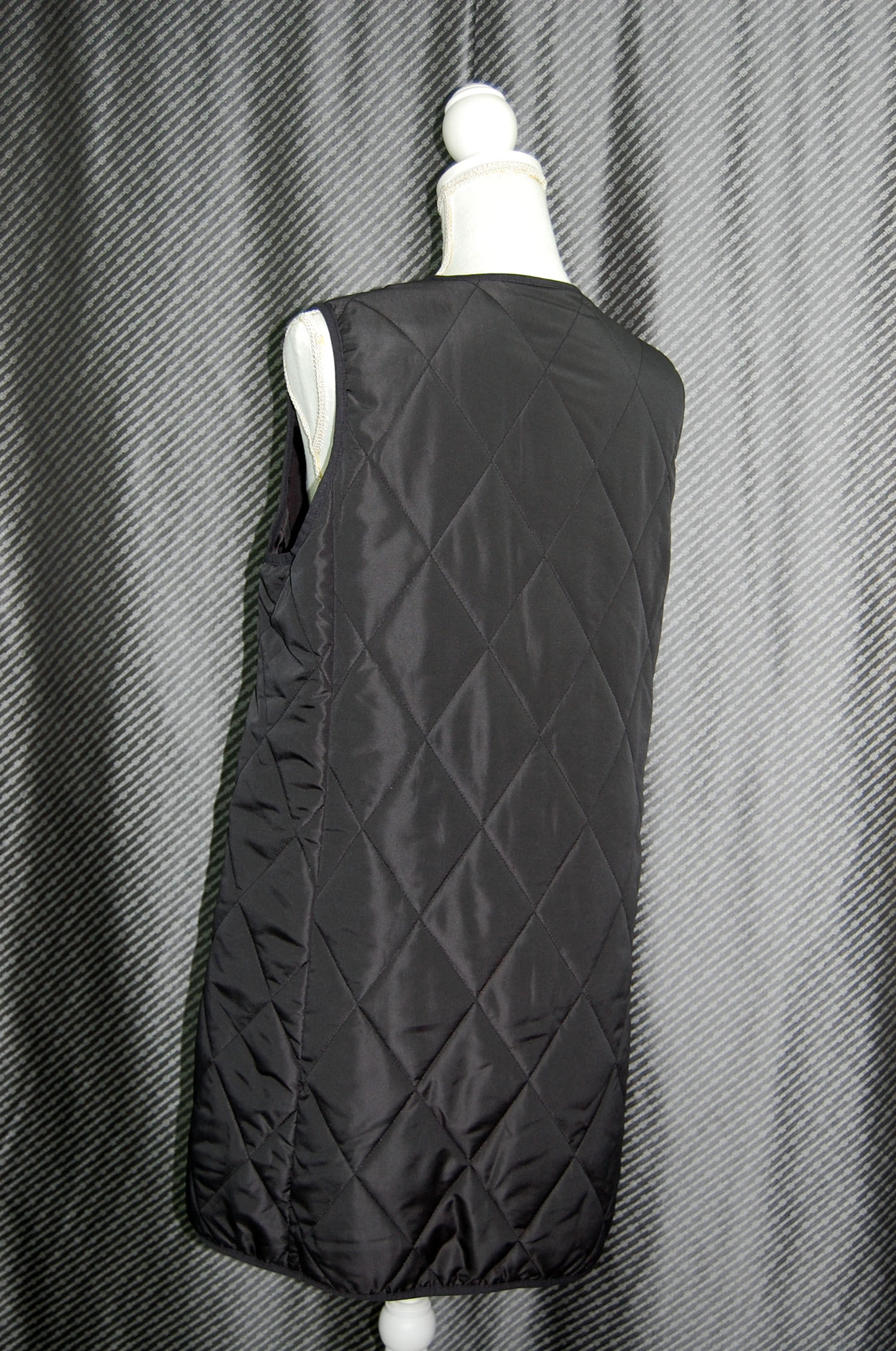 中綿入り　ロングベストの画像