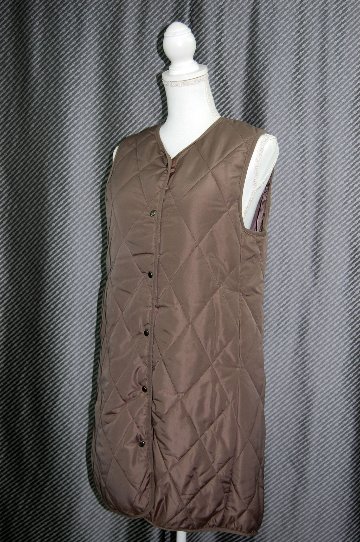 中綿入り　ロングベストの画像