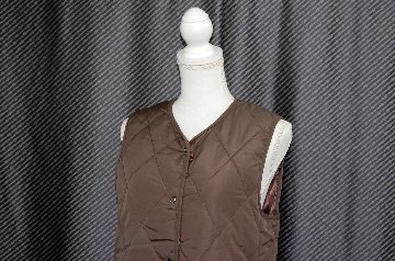 中綿入り　ロングベストの画像