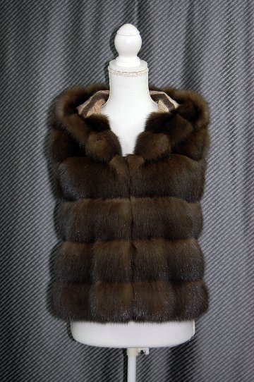 ロシアンセーブル　ダブルフェイスフーディーベストの画像