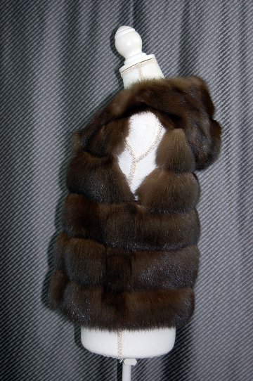 ロシアンセーブル　ダブルフェイスフーディーベストの画像