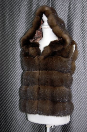 ロシアンセーブル　ダブルフェイスフーディーベストの画像