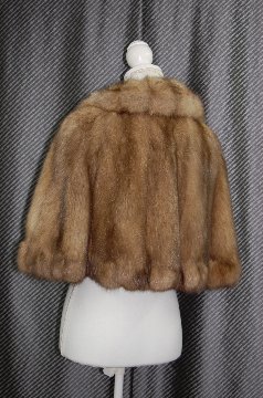 ロシアンセーブル　ケープの画像