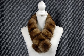 シルバリーセーブル　ダブルフェイスマフラーの画像