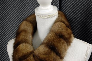 シルバリーセーブル　ダブルフェイスマフラーの画像