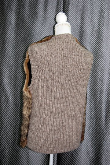 ムートン＆ニット　ベストの画像