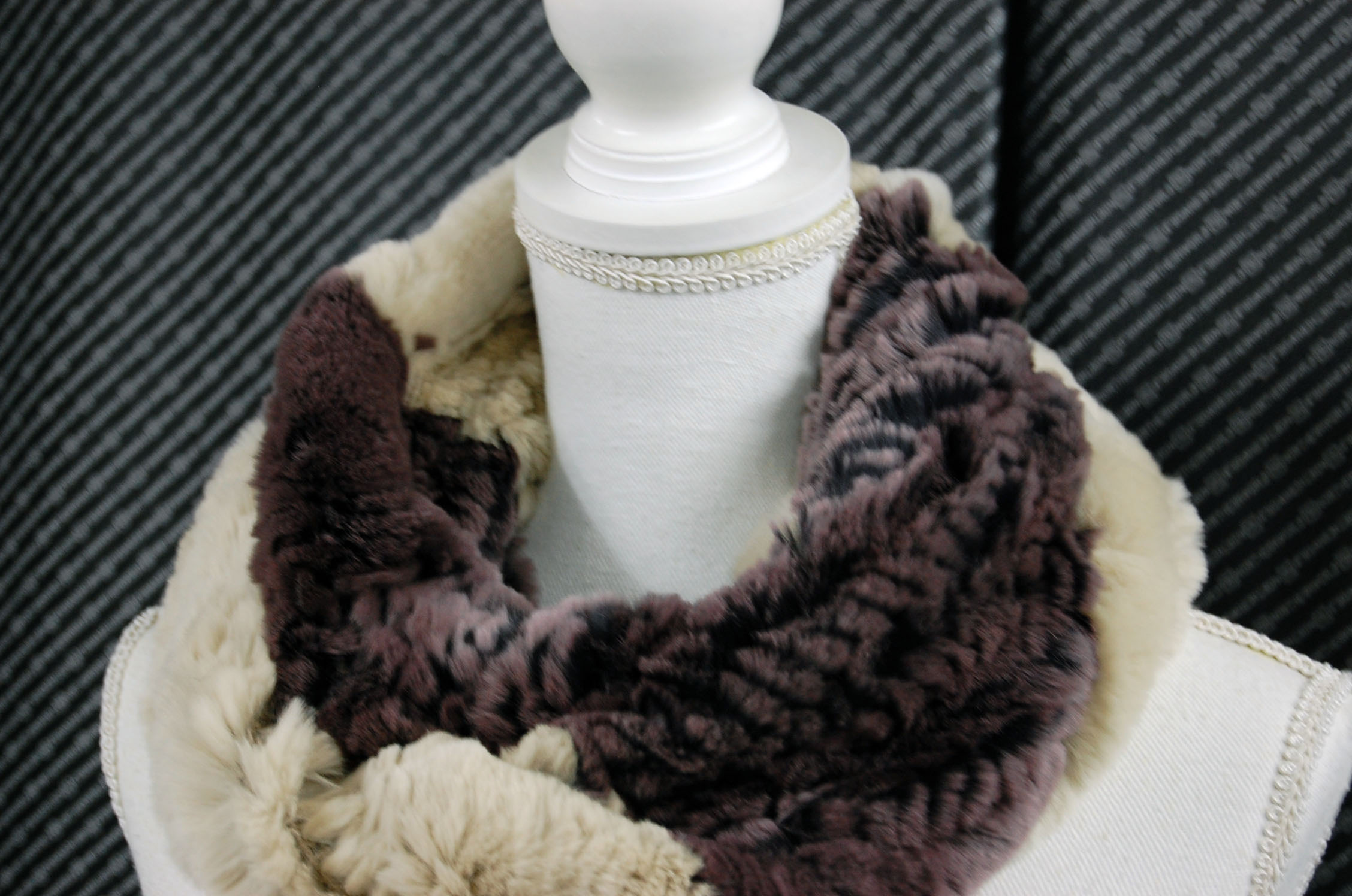 レッキスヤーン　ロングスヌードの画像