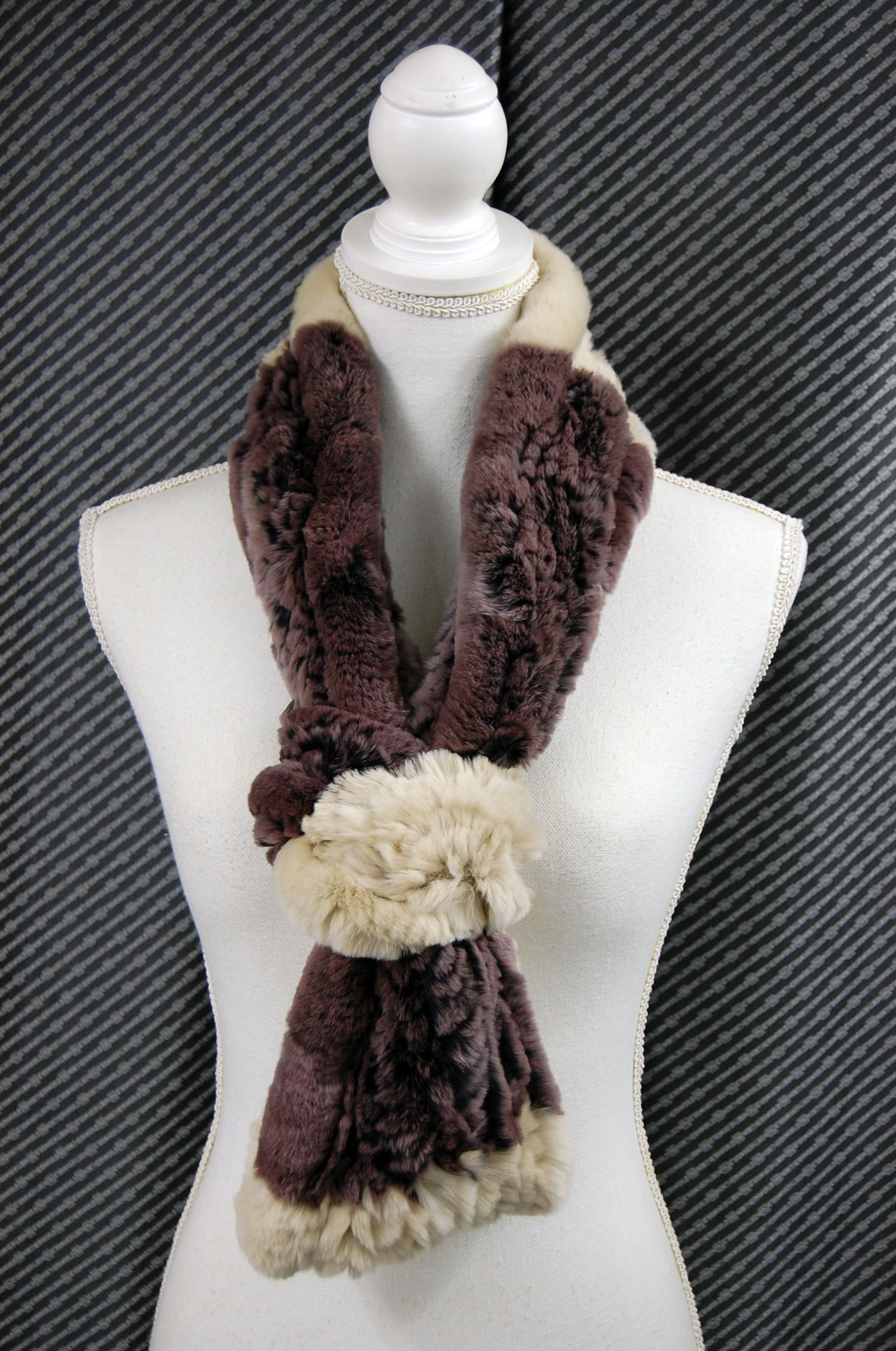 レッキスヤーン　ロングスヌードの画像