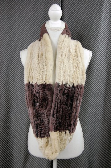 レッキスヤーン　ロングスヌードの画像