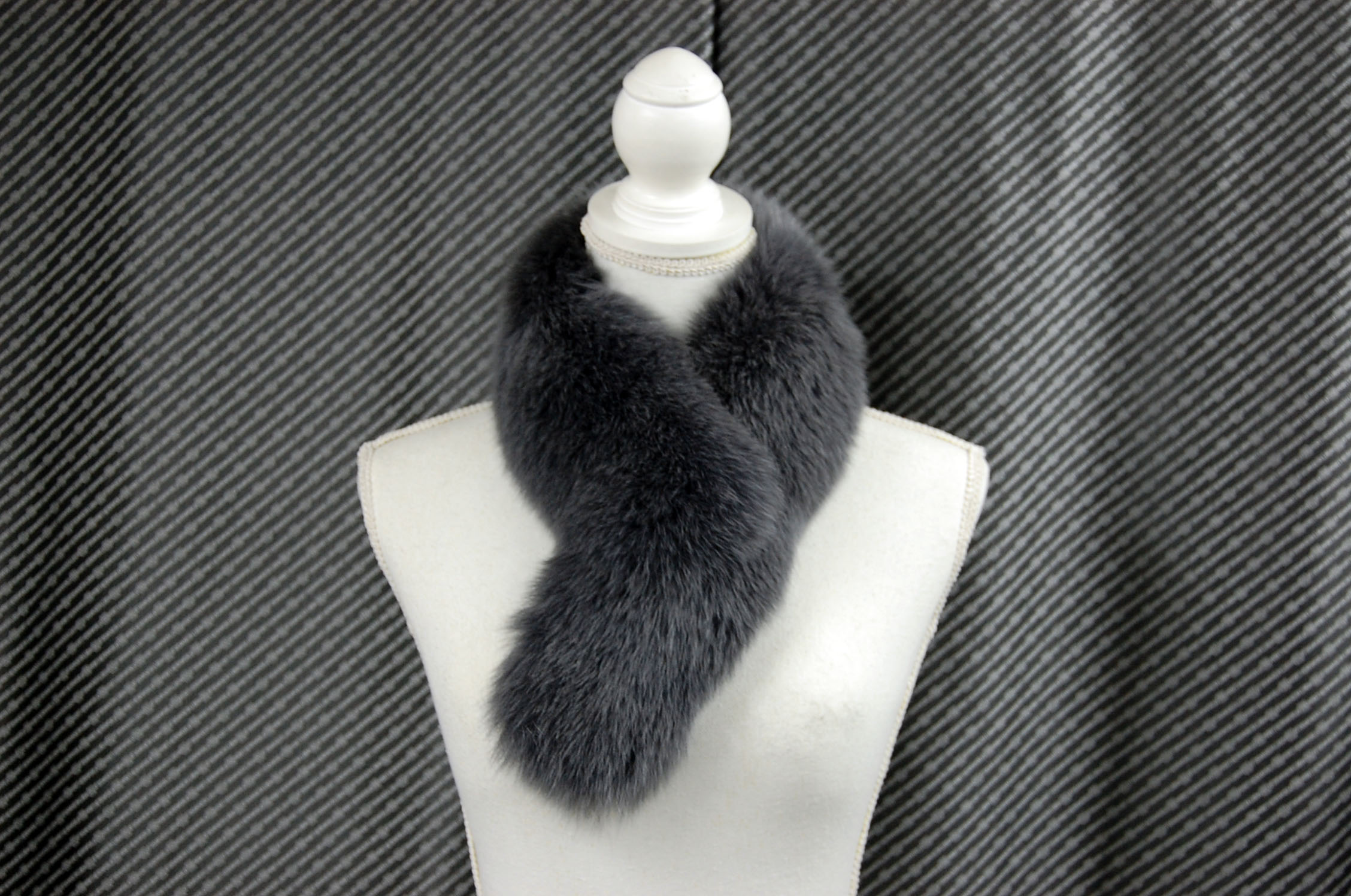 フォックス　チョーカーの画像