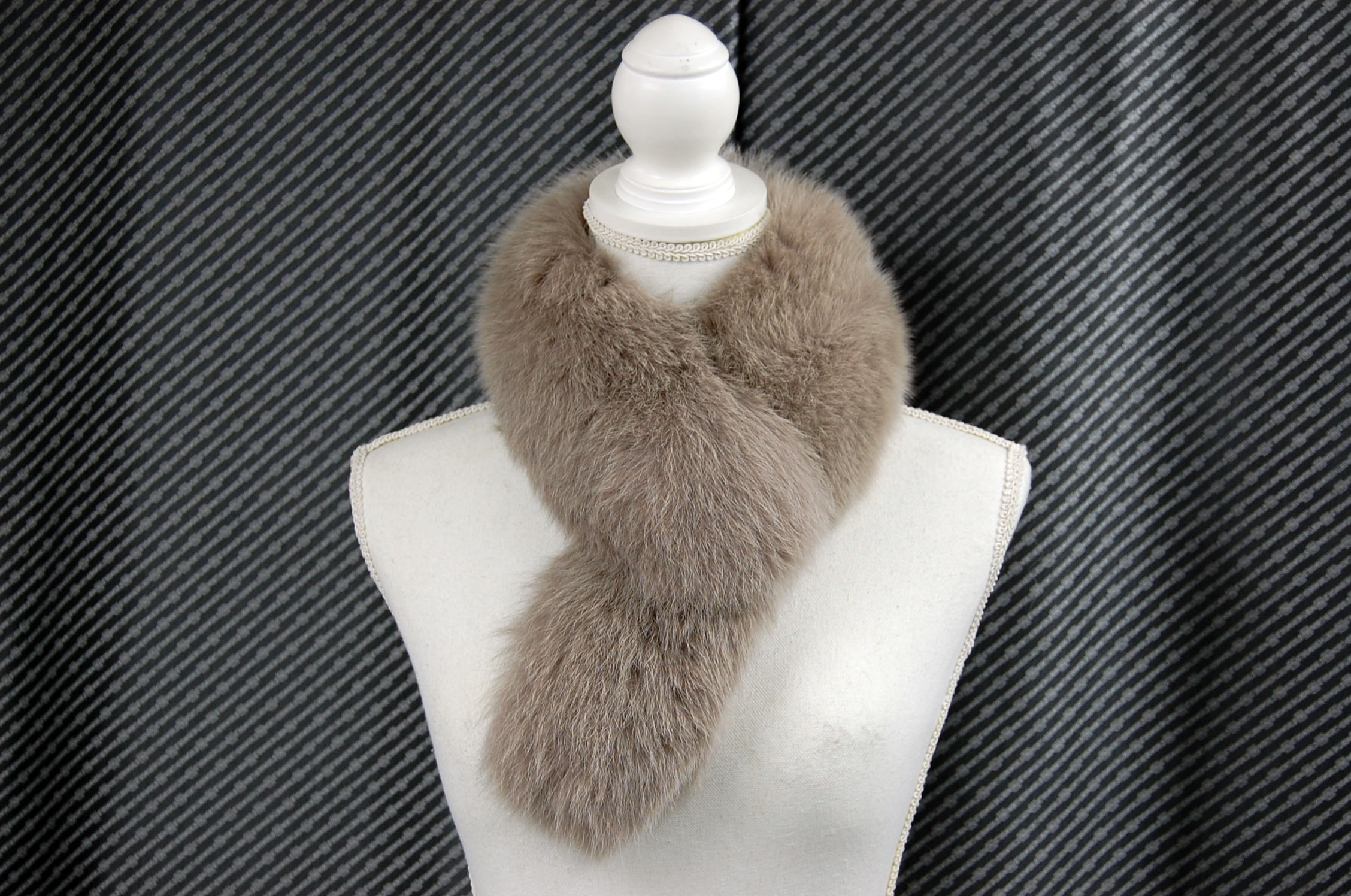 フォックス　チョーカーの画像