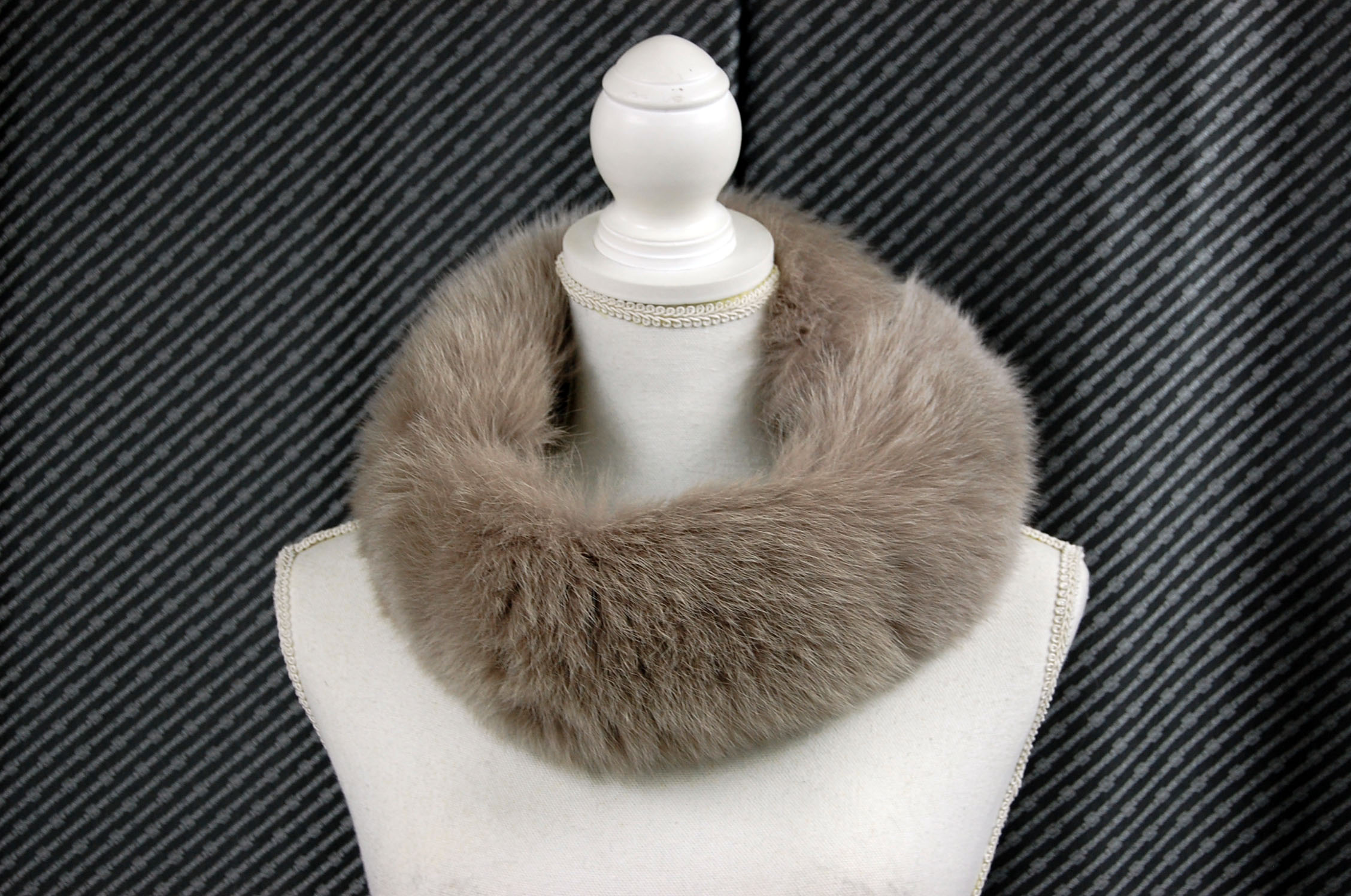 フォックス　チョーカーの画像