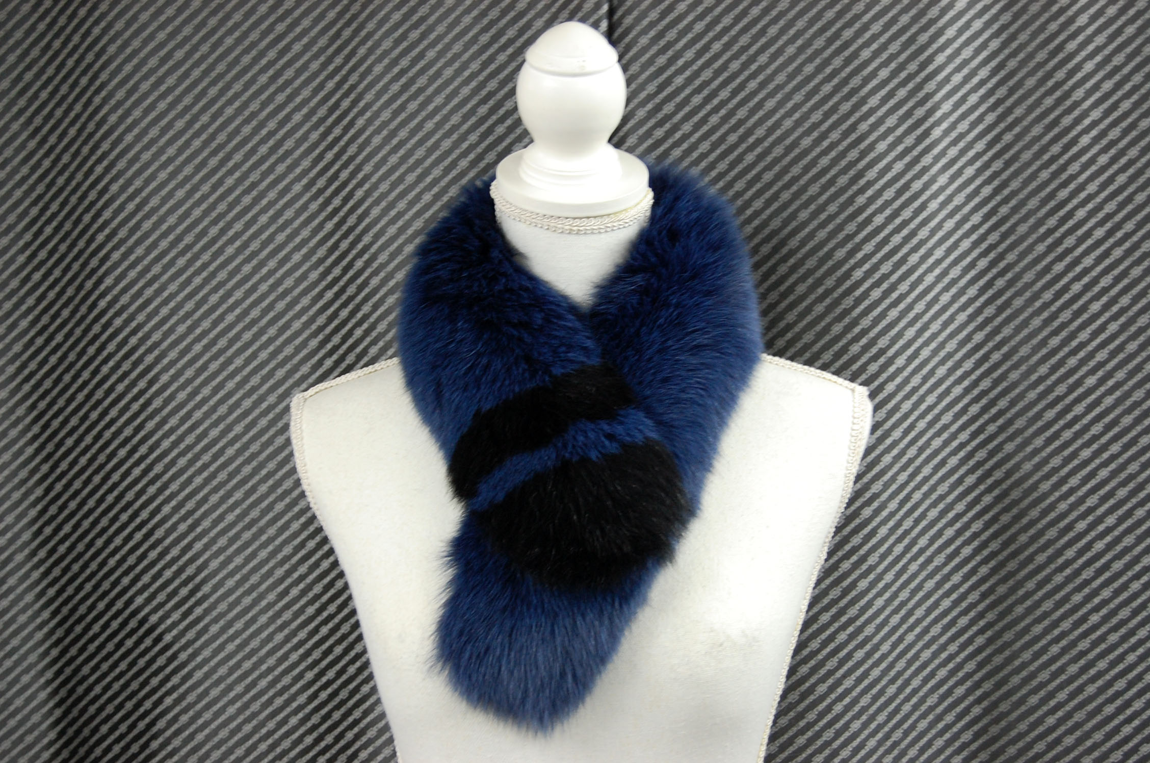 フォックス　チョーカーの画像