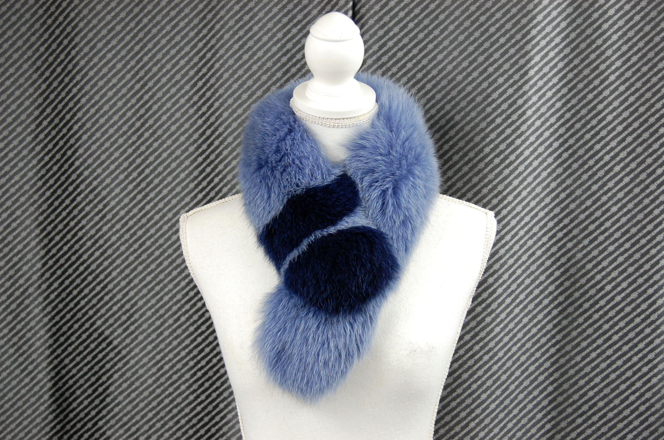 フォックス　チョーカーの画像