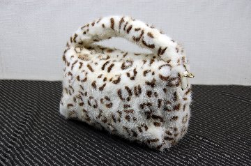 ミンク　ワンハンドルバッグの画像