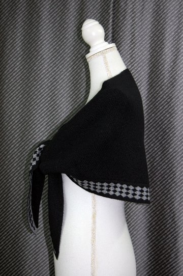 カシミヤニット　三角ストールの画像