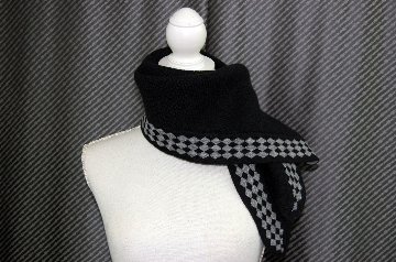 カシミヤニット　三角ストールの画像