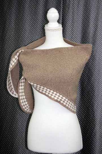 カシミヤニット　三角ストールの画像