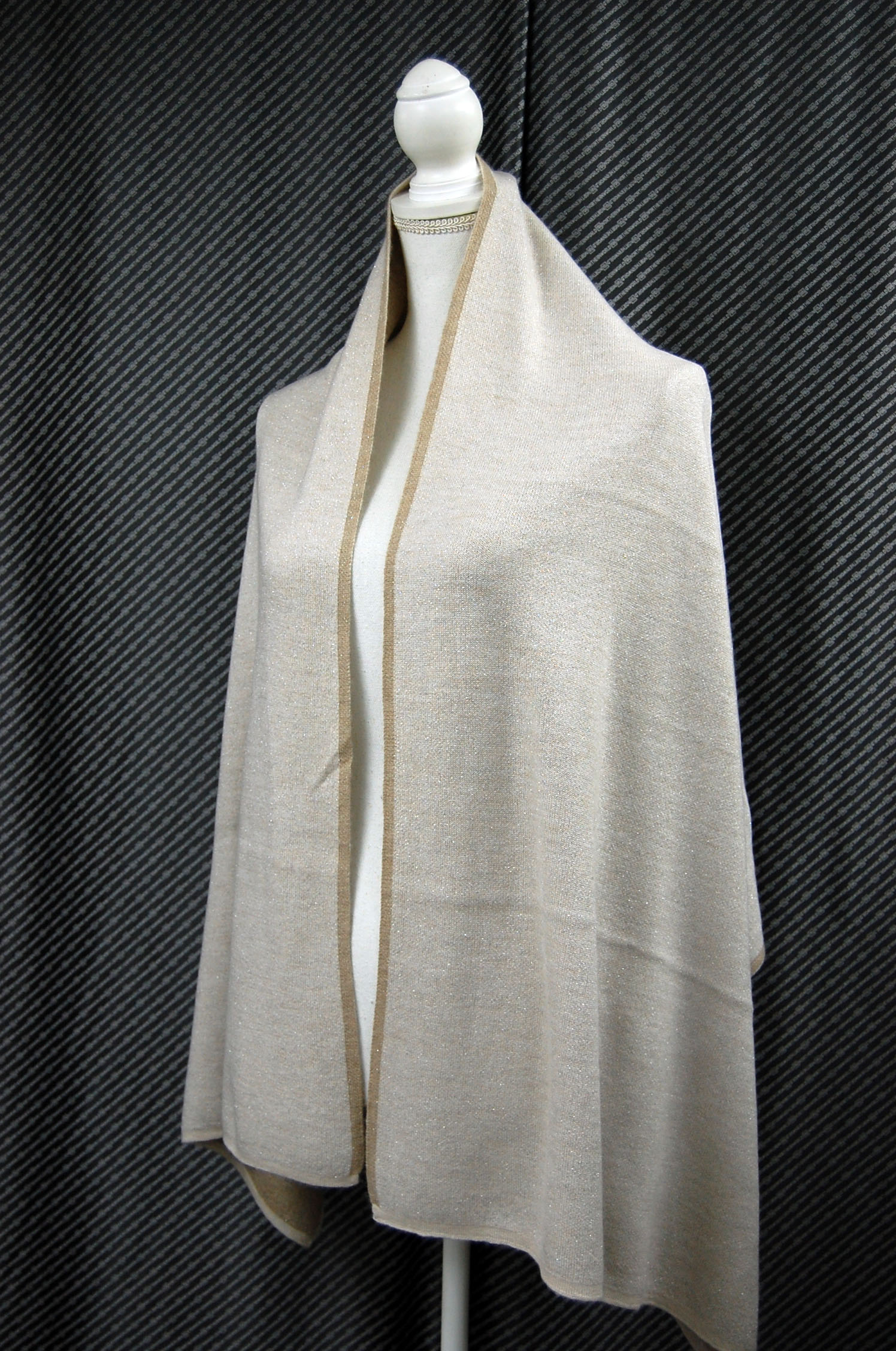 カシミヤニット　リバーシブルストールの画像