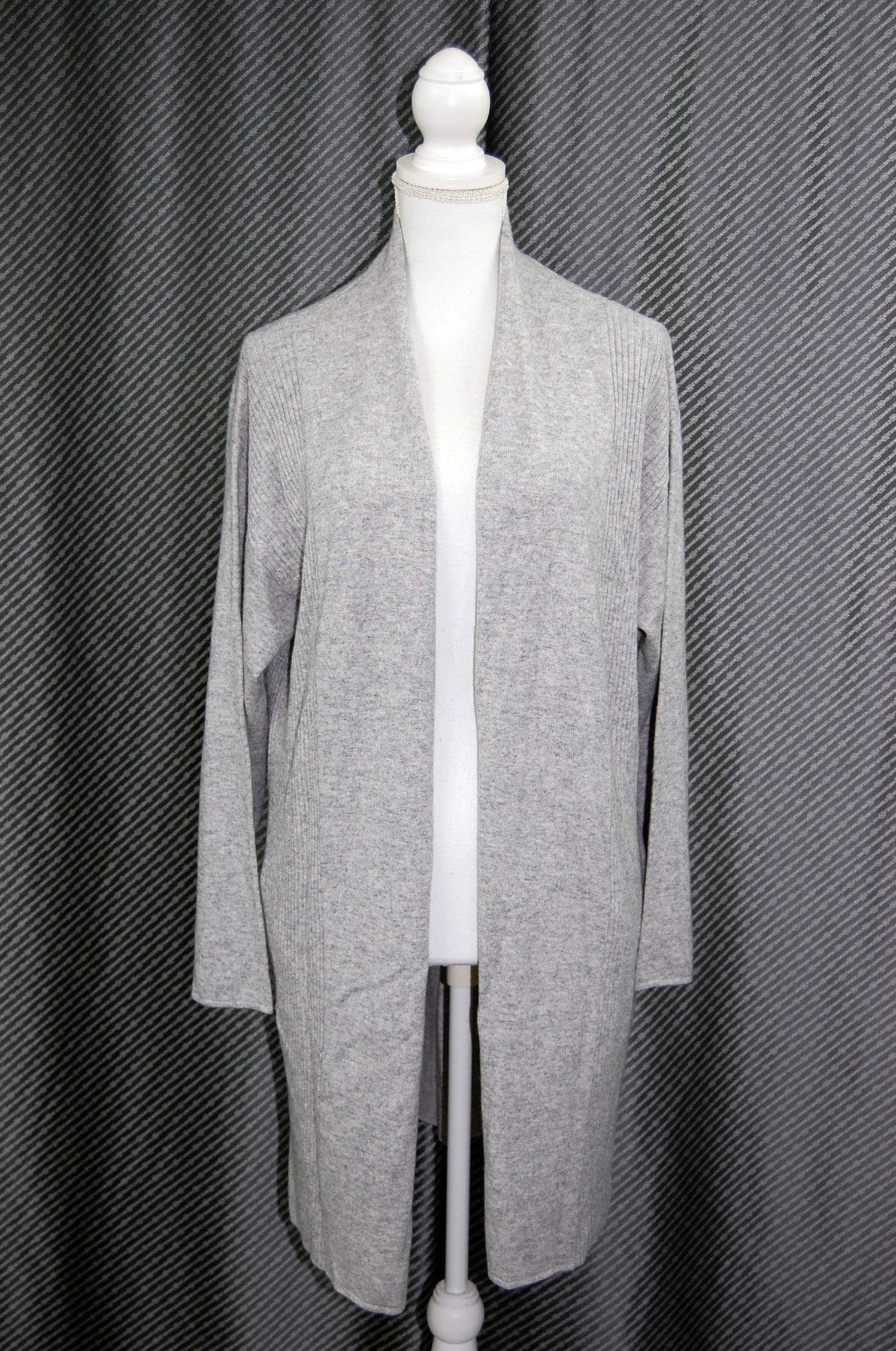 カシミヤニット　ロングカーディガンの画像