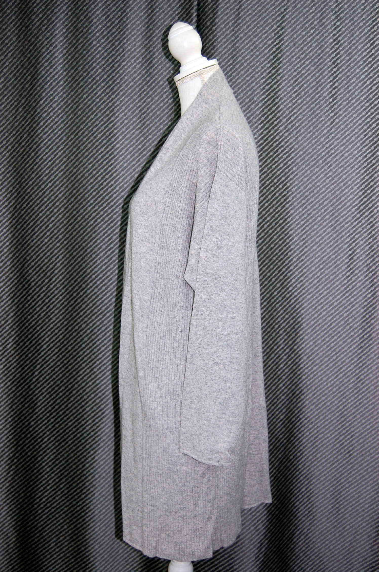 カシミヤニット　ロングカーディガンの画像