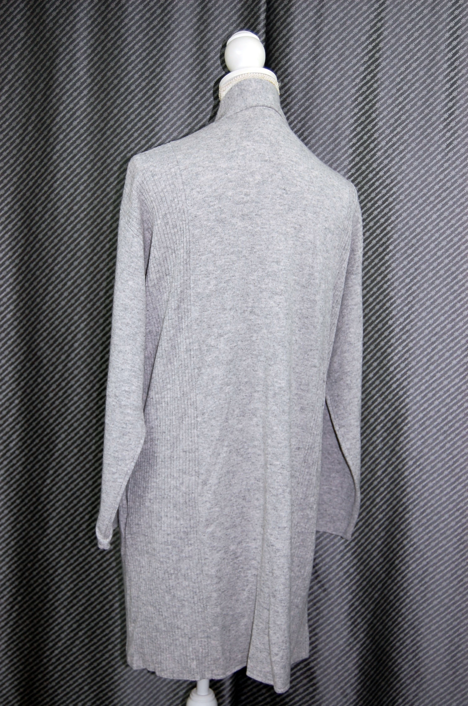 カシミヤニット　ロングカーディガンの画像