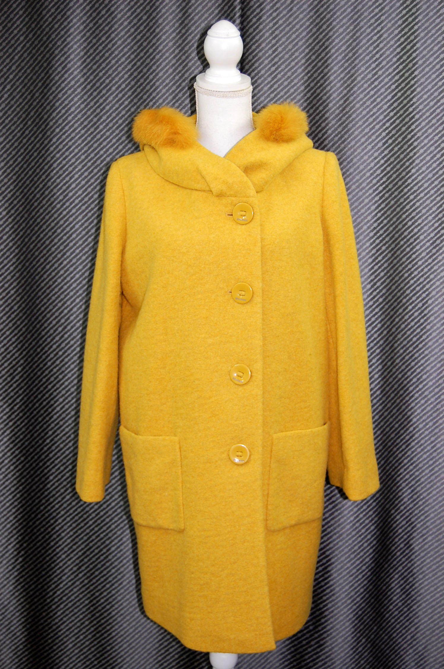 BALMAIN　ウール混フーディーコート　Foxトリムの画像