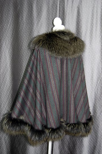 ウールストール　シルバーフォックストリムの画像