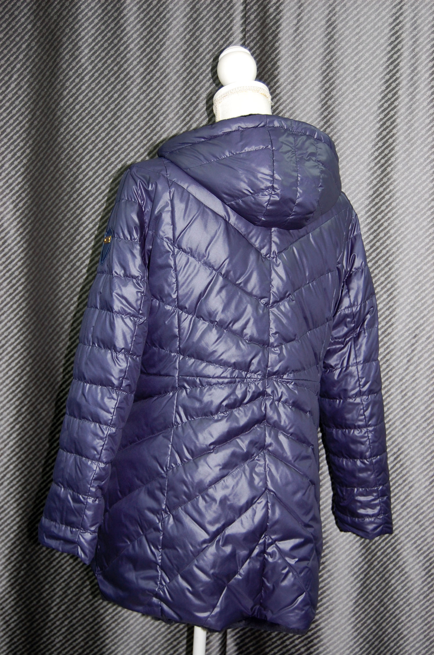 レッキスファー使い　ウール混＆ダウンリバーシブルフーディーコートの画像